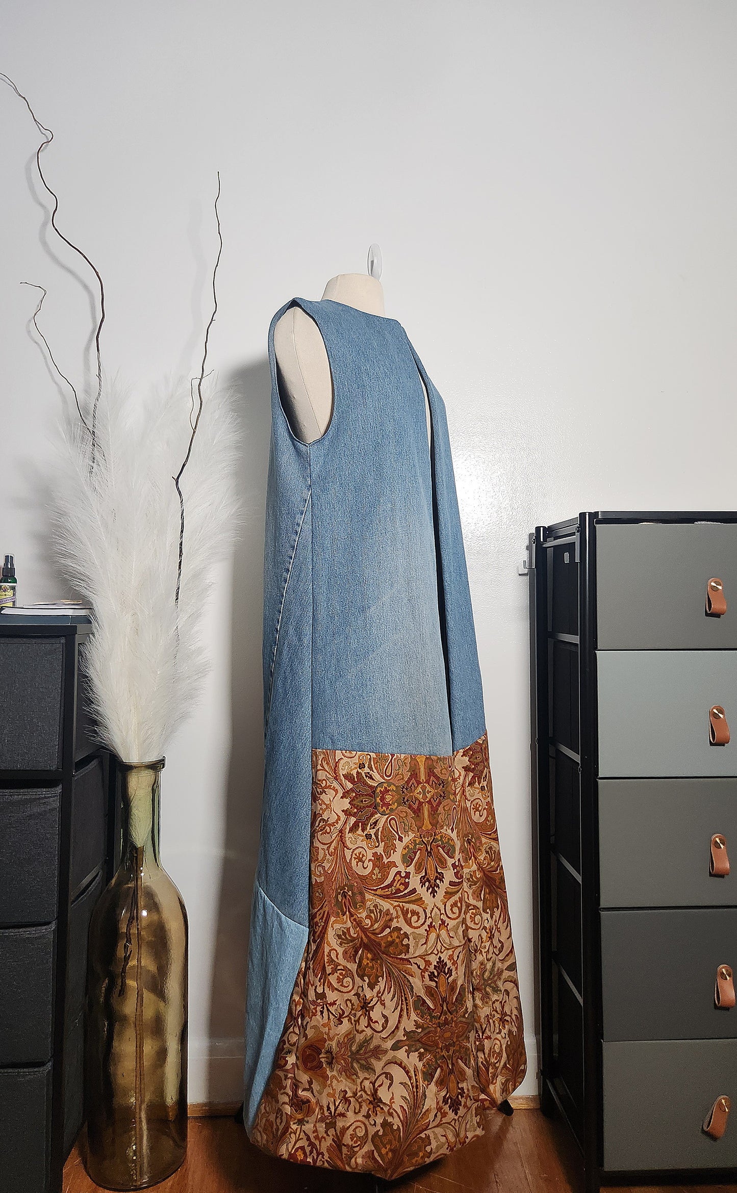 "Carly" Vest